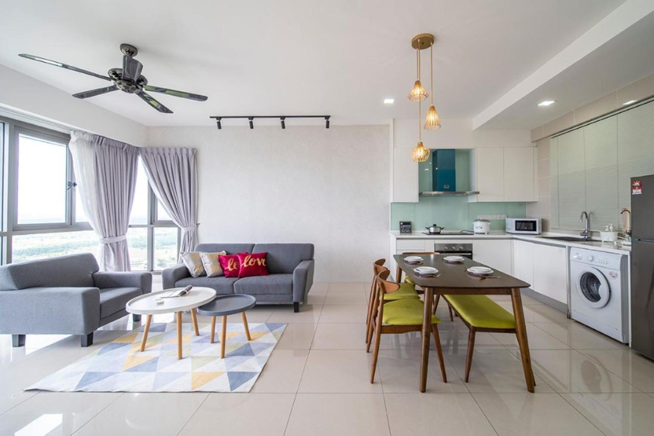 Iskandar Residences 2Br 5Pax 5 Mins Legoland Wi-Fi Sky Pool 360 Nusajaya  Exterior foto