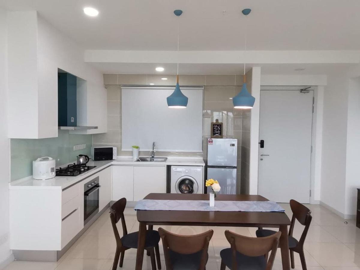 Iskandar Residences 2Br 5Pax 5 Mins Legoland Wi-Fi Sky Pool 360 Nusajaya  Exterior foto